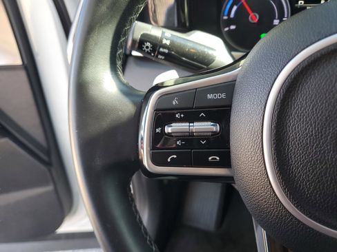 Certified 2022 Kia Sorento S image 28
