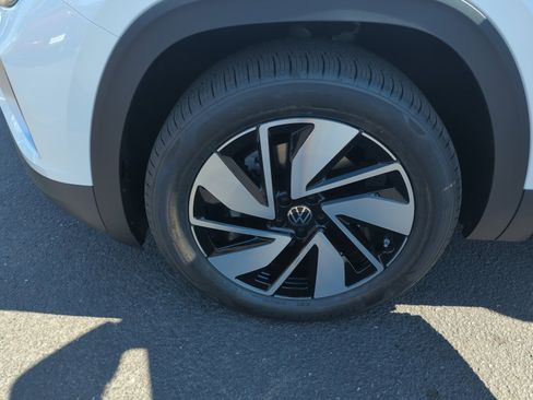 New 2026 Volkswagen Atlas SEL image 26