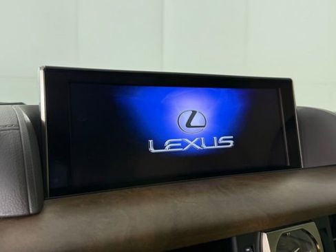 Used 2018 Lexus LX 570 4WD image 15
