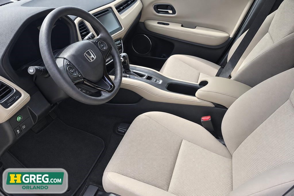Used 2017 Honda HR-V EX image 8