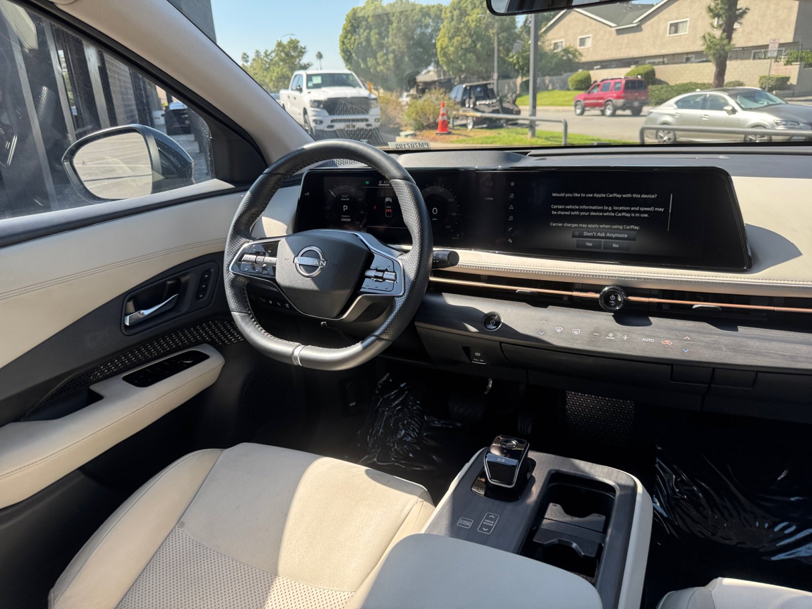 Used 2023 Nissan Ariya AWD image 21
