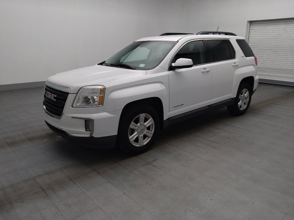 Used 2016 GMC Terrain SLE w/ Convenience Package FWD image 2
