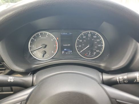 Used 2024 Nissan Sentra S FWD image 24