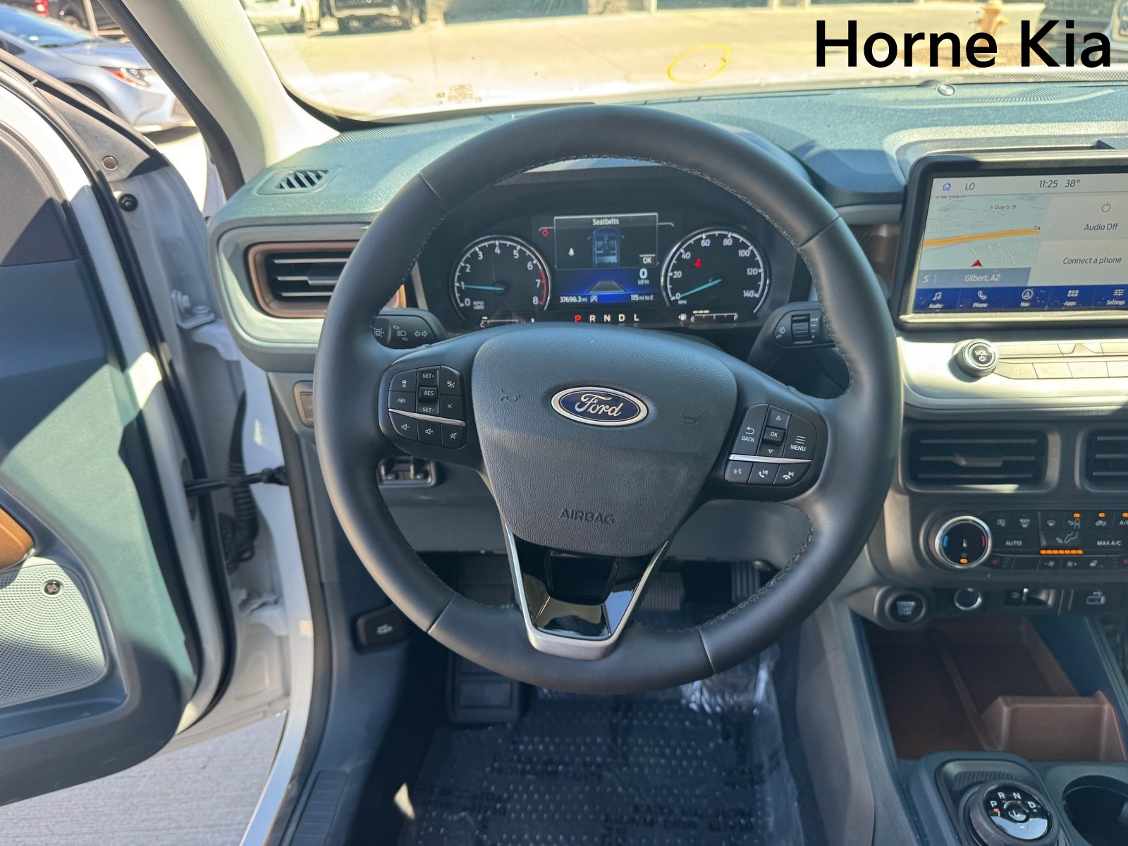 Used 2024 Ford Maverick Lariat w/ 4K Tow Package AWD/4WD image 27