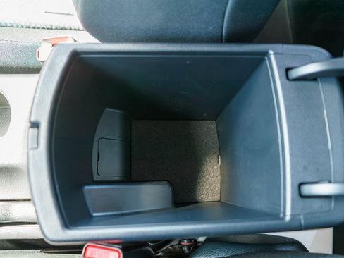 Used 2023 Kia Soul LX image 33