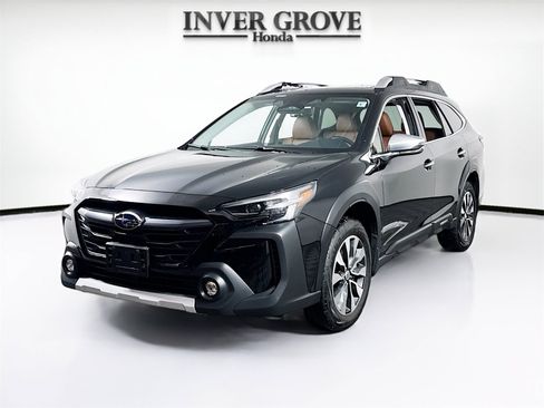 Used 2023 Subaru Outback Touring XT image 1