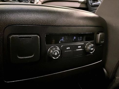 Used 2016 Chevrolet Tahoe LS AWD/4WD image 34