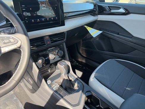 New 2026 Volkswagen Taos S FWD image 17