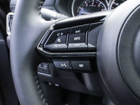 Used 2025 MAZDA CX-5 AWD 2.5 S w/ Preferred Package image 18