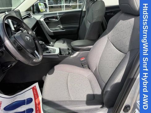 Used 2024 Toyota RAV4 XLE w/ Convenience Package AWD/4WD image 16