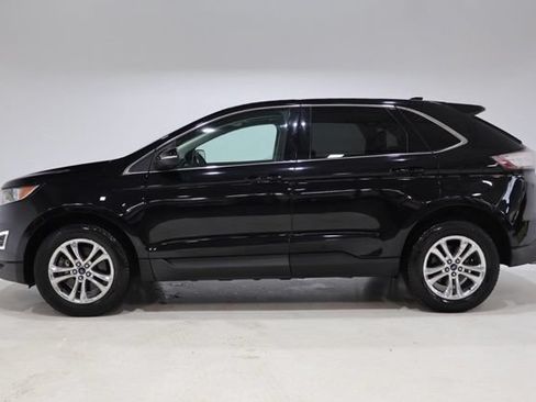 Used 2017 Ford Edge SEL w/ Equipment Group 201A AWD/4WD image 3
