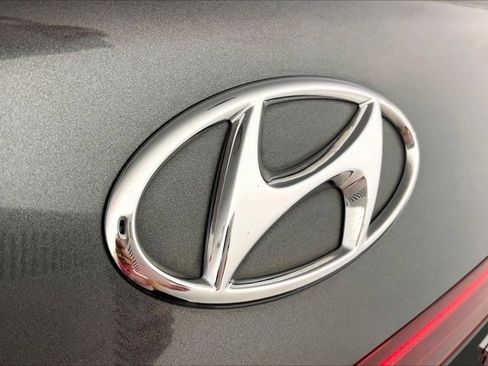 Used 2022 Hyundai Sonata SEL w/ Cargo Package image 32