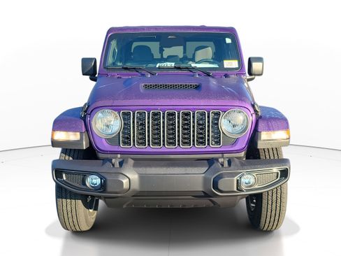 New 2026 Jeep Gladiator Sport image 2