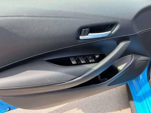 Used 2020 Toyota Corolla SE w/ SE Preferred Package FWD image 25