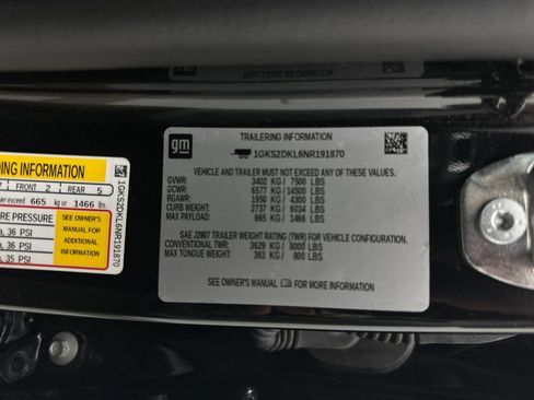 Used 2022 GMC Yukon Denali w/ Advanced Technology Package image 43