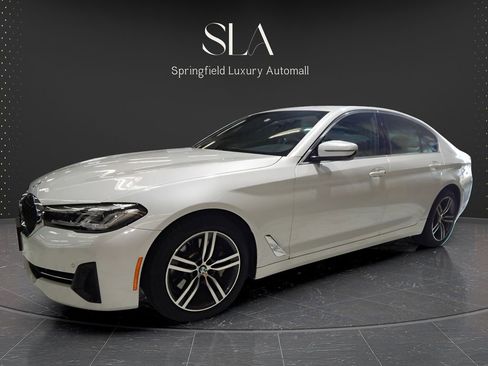 Used 2022 BMW 530i xDrive AWD/4WD image 6