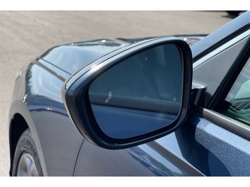 Used 2024 Honda Accord EX image 11