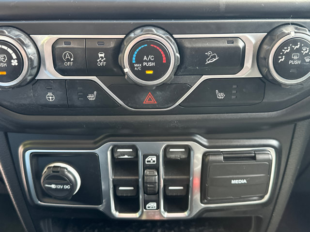 Used 2020 Jeep Wrangler Unlimited Sport AWD/4WD image 32
