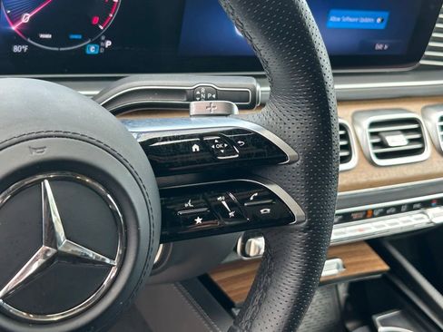 Used 2024 Mercedes-Benz GLS 450 4MATIC w/ AMG Line Exterior image 44