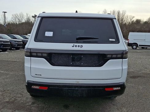 New 2026 Jeep Grand Wagoneer Limited w/ Premium Group II AWD/4WD image 7