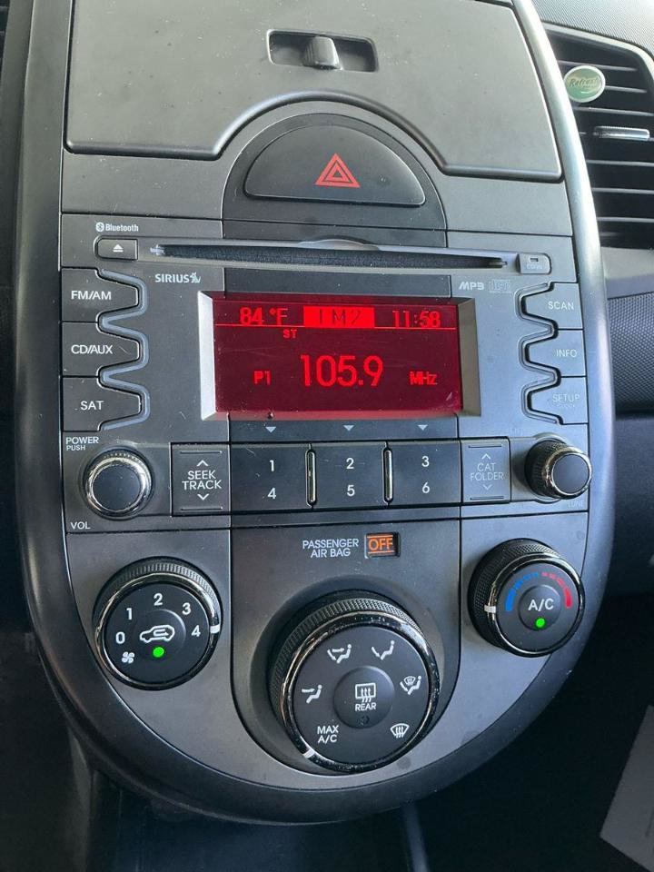 Used 2010 Kia Soul + w/ Ignition Special Edition Pkg FWD image 14