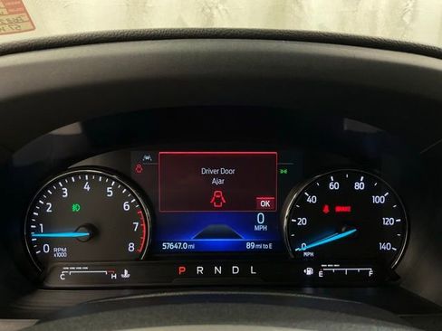 Used 2023 Ford Explorer XLT w/ Equipment Group 202A AWD/4WD image 15
