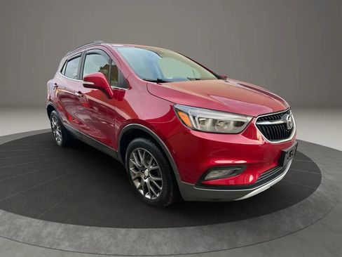 Used 2019 Buick Encore Sport Touring image 3