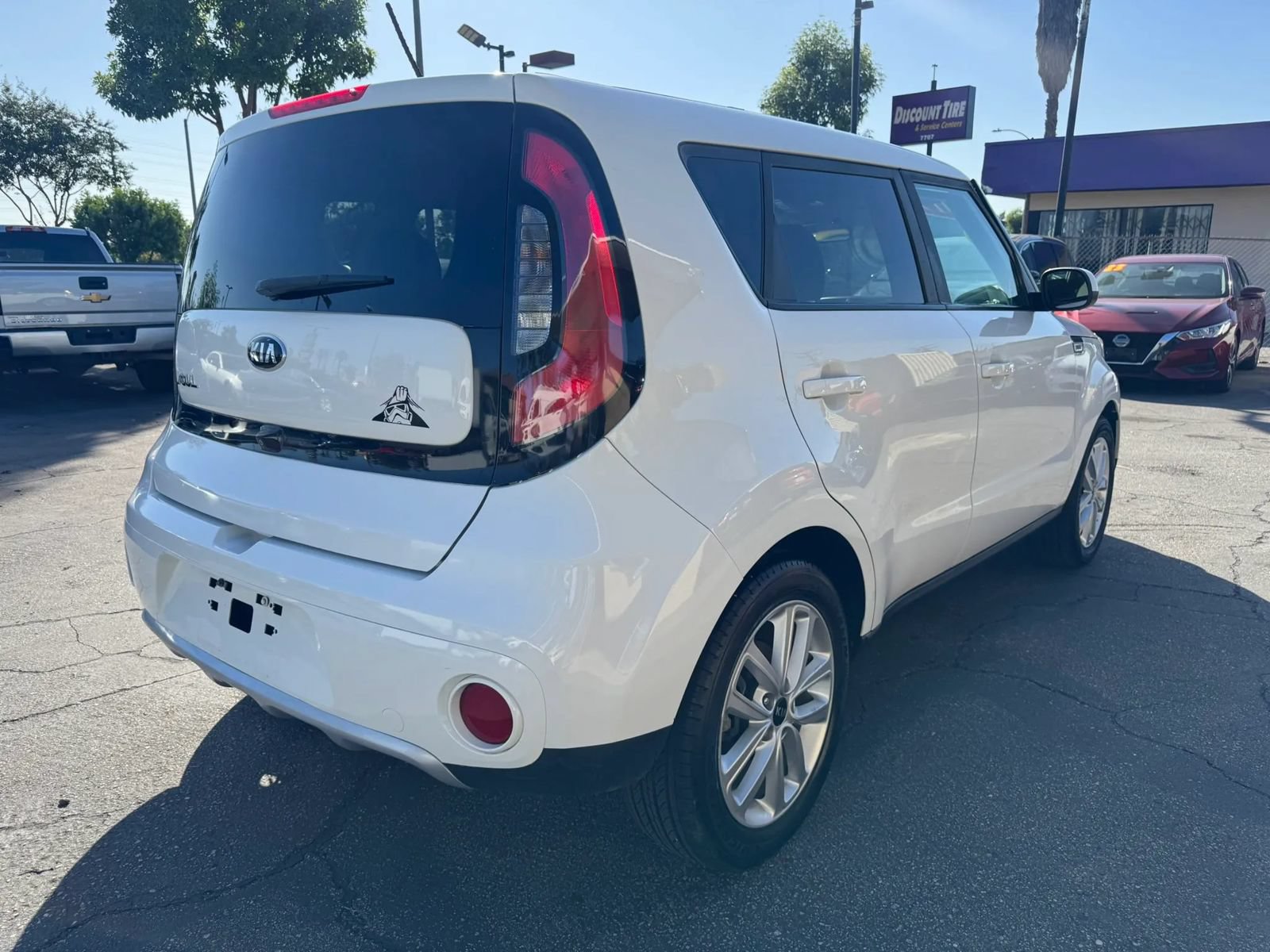 Used 2019 Kia Soul + FWD image 4