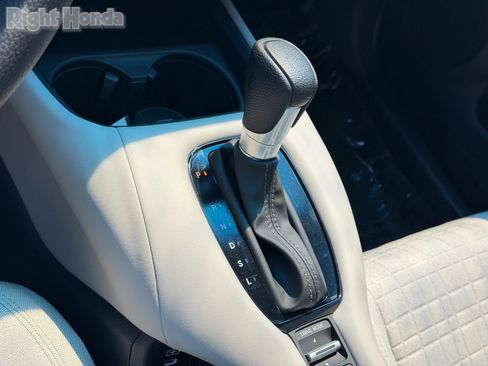 Used 2026 Honda HR-V LX image 12