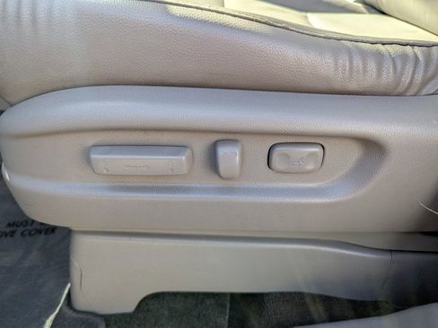Used 2014 Honda Odyssey EX-L image 12