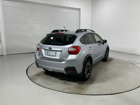 Used 2016 Subaru Crosstrek 2.0i Premium w/ Moonroof Package AWD/4WD image 34