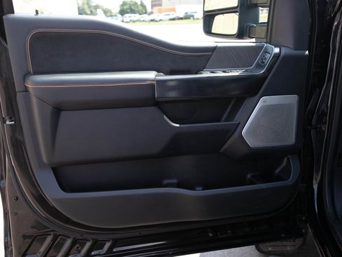 Used 2023 Ford F450 Platinum w/ FX4 Off-Road Package AWD/4WD image 20