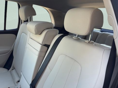 Certified 2020 Mercedes-Benz GLB 250 image 24