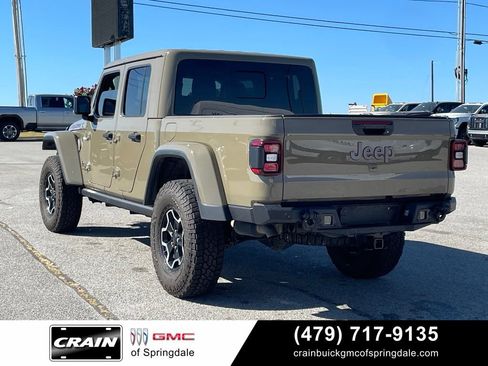 Used 2020 Jeep Gladiator Rubicon AWD/4WD image 5