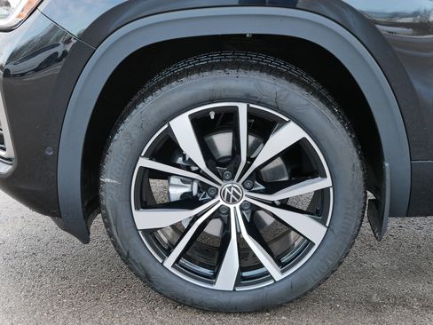 New 2026 Volkswagen Atlas SEL Premium R-Line image 4