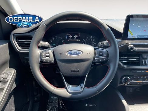 Used 2022 Ford Escape SEL w/ SEL Stealth AWD Package image 15