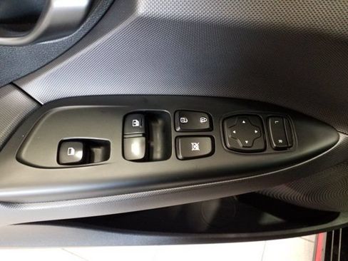 Used 2020 Hyundai Veloster N w/ Performance Package FWD image 11