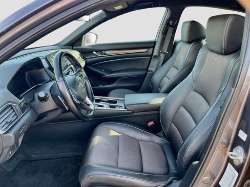 Used 2020 Honda Accord Sport image 19