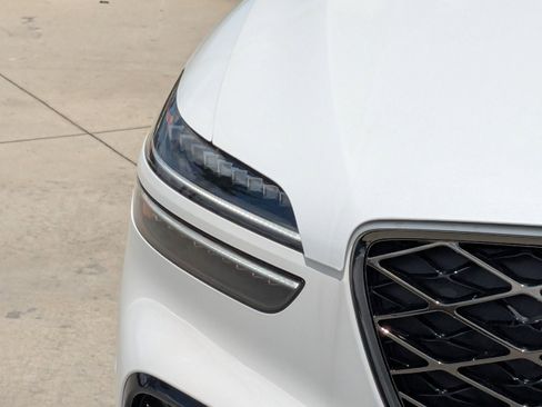 New 2026 Genesis GV70 3.5T Sport Prestige AWD/4WD image 7