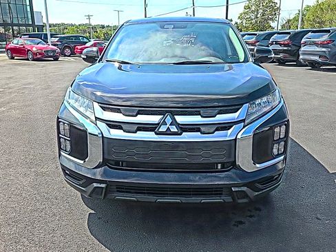 Used 2023 Mitsubishi Outlander Sport SE AWD/4WD image 2