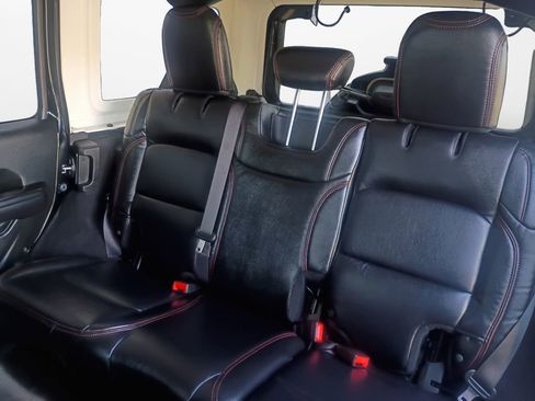 Used 2021 Jeep Wrangler Unlimited Rubicon image 22