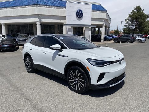 Used 2023 Volkswagen ID.4 Pro S Plus AWD/4WD image 2