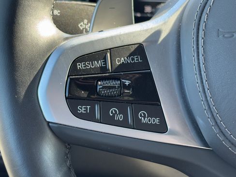 Certified 2025 BMW X7 xDrive40i w/ M Sport Package image 19