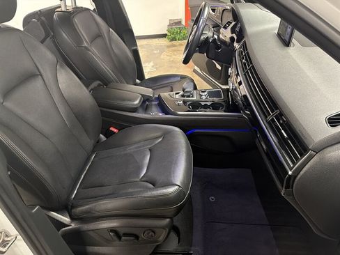 Used 2018 Audi Q7 3.0T Prestige w/ Prestige Package AWD/4WD image 56