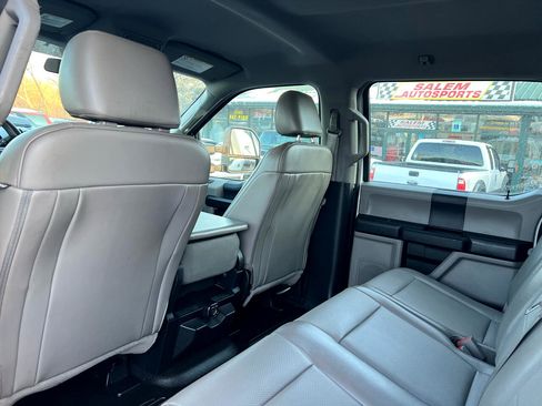 Used 2019 Ford F250 XL w/ Power Equipment Group image 12