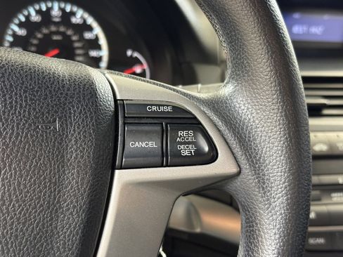 Used 2010 Honda Accord EX image 29