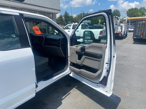 Used 2019 Ford F350 XL w/ Power Equipment Group RWD image 19