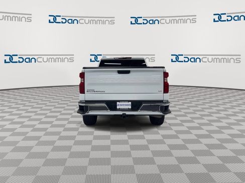 Used 2025 Chevrolet Silverado 1500 LT image 7