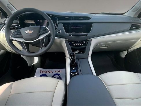 New 2026 Cadillac XT5 Premium Luxury w/ Driver Assist Package FWD image 5