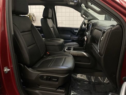 Used 2020 GMC Sierra 2500 Denali w/ Denali Ultimate Package image 21
